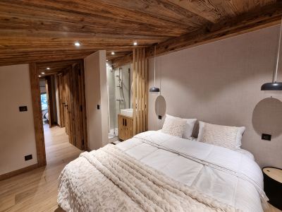 7 Minutes from the Center and Superb Mountain Views