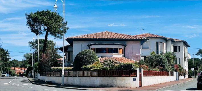 Apartment next to the beach. Le Moulleau Arcachon Hotels in Arcachon