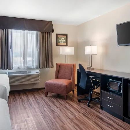 Econo Lodge Inn & Suites Отели в г. Спрингфилд