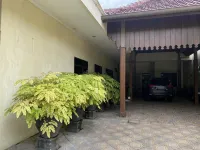 Aldeoz Ndalem Marwatan Surakarta - Vila