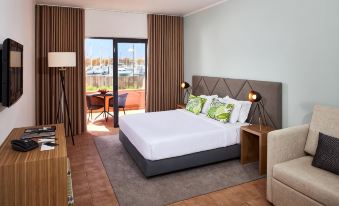 NH Marina Portimao Resort