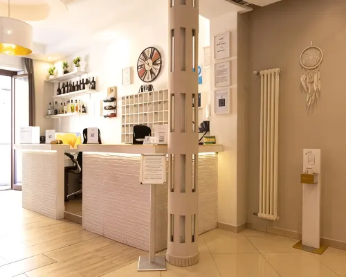 Golden Milano Hotel Hotels near Brenta Station