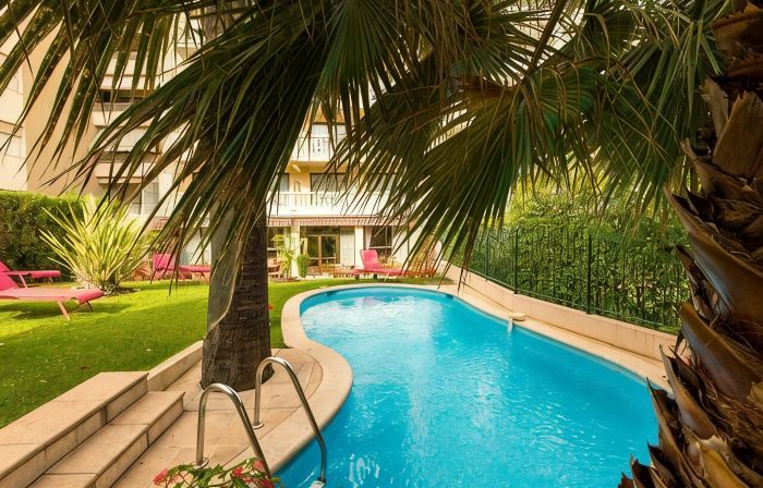 Sun Riviera Hotel