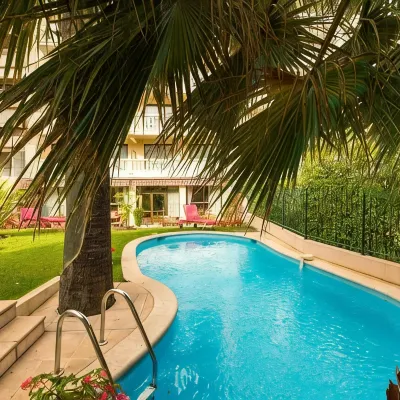 Sun Riviera Hotel Hotels near Gazagnaire