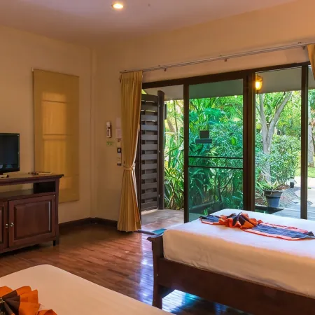 Phuwanalee Resort