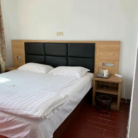 Changsha County Xingya Inn