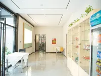 7 Days Premium (Beijing Fengtai Sports Center) Hotels near Dajing Station