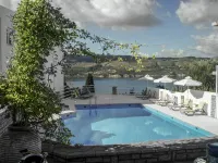 Scorpios Hotel & Suites - Ocean View