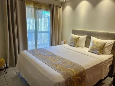 Beautiful apartment ideally located in the capital city of Papeete! Hotels in 