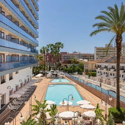 htop Jadhe Hotels near Platja de les Roques