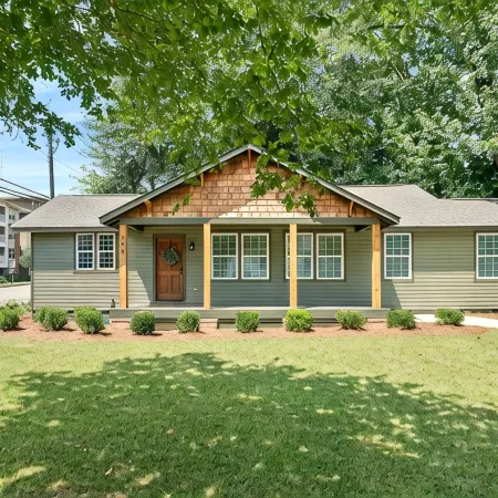 Gorgeous Auburn Getaway! BRAND NEW 3Bed/3Bath