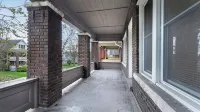 Explore Niagara Falls from This 12-Bedroom Home - 4-Star