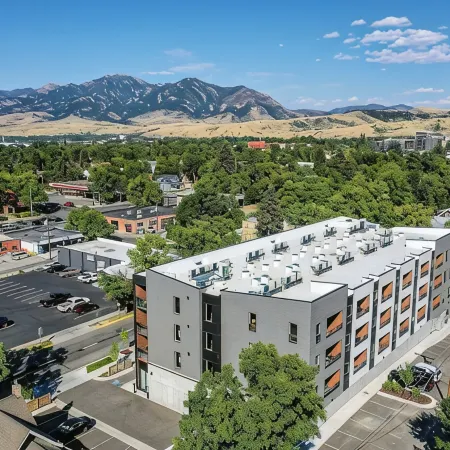 Your Bozeman Basecamp: Comfortable Condo in the Perfect Downtown Location