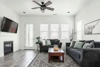 Exceptional Home in the Ponderosa Pines w/AC - ブティック