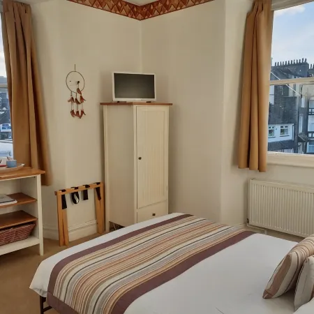 Compston House B & B