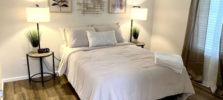 Contemporary 2-Bedroom Rental Unit Hoteles en Eagle Pass