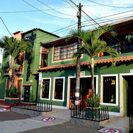 ApartaHotel Tierras Amazonicas Отели в г. Летисия