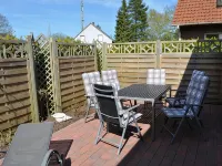 Holiday home in a quiet location in the center of Nordseebad Tossens Hotels in Tossens