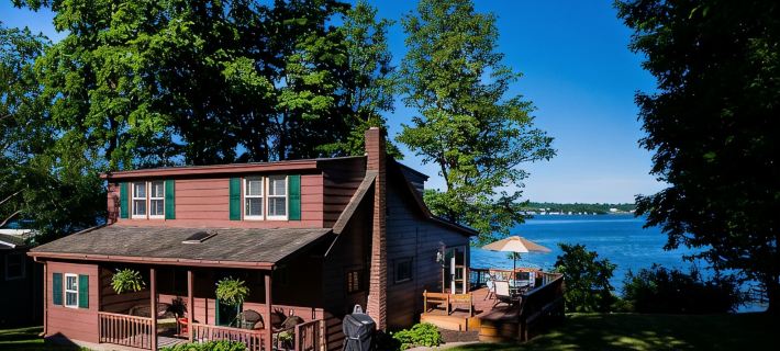 Great Fall Rental on Finger Lakes Wine Trail: Owasco East Side Lakefront Ξενοδοχεία στην πόλη Cayuga County