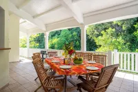 Villa Paradissol – Tropical Haven with Pool, Near Beaches, Warm Hospitality - С тренажерным залом