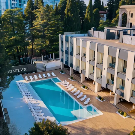 Апарт- отель Монтевиль by Adamand resort
