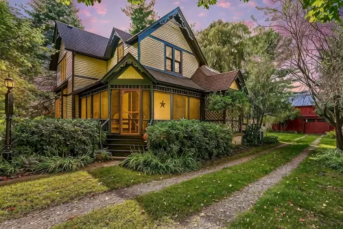 Gatsby Style Fall Oasis Near Saugatuck, Shops, Wineries, Restaurants, Orchards! - Boutique
