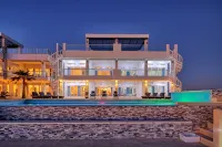 SIX PALMS VILLA # 9