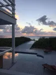 Oceanfront Beauty 6 King Beds/6 Baths! Big Pool and Volleyball Court in Front yd - Beach