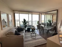Depto Full nuevo, cercano a Parque Araucano, 650 mts del Mall Parque Arauco! - Condos
