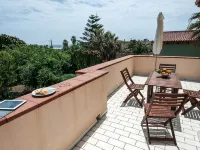 VILLA CALABERNARDO APARTAMENT RED 6 BEDS / 50 METERS FROM THE SEA