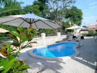Vacation apartment Torana in Funtana with pool Hotels in Funtana