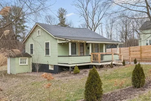 Cozy, Private and Modern Cottage - 4-Star