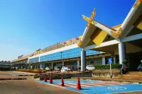 โรงแรมวี เทอมินัล - ที่มีที่จอดรถ