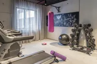Moxy York - Spor Salonu