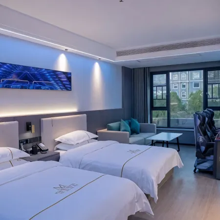 Li County Hemei Hotel