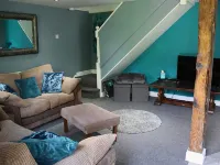 Pond View Cottage with Beautiful Views - Dog Friendly (Cosy and Tranquil) Các khách sạn ở Grimsby