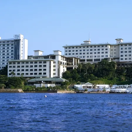 Toba Seaside Hotel