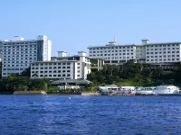 Toba Seaside Hotel - 4-Star