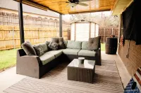 Cottage with hot tub! - Wifi