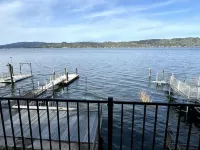 Entire Lake Front home on Beautiful Clearlake with Private Dock! See Pics! - 4-Star