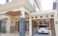 Rumah Puan Homestay  호텔