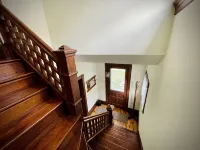 Updated Victorian in the Heart of Sheboygan. Beach, Downtown, Golf, Road America