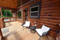 Summer Vaca Deals-Book Today; 8 Min to Downtown - Hot Tub, Game Rm, Firepit