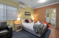 Park Beach Resort Motel