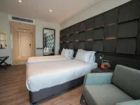 Wish More Hotel Istanbul Отели рядом с достопримечательностью «Станция метро Otogar»