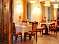 Gutshof Hauber Hotels near Castle Schönfeld
