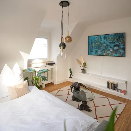 Meerjungfrau: stylish 2-room apartment, central, kitchen, bathroom, living room/bedroom
