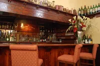 Fourways Inn - 바