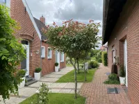 Fernblick: Schicke Farbenfrohe 2-Zi-Fewo Mit Balkon für Den Urlaub zu Zweit - Wifi
