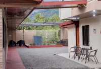 Macaws Villa